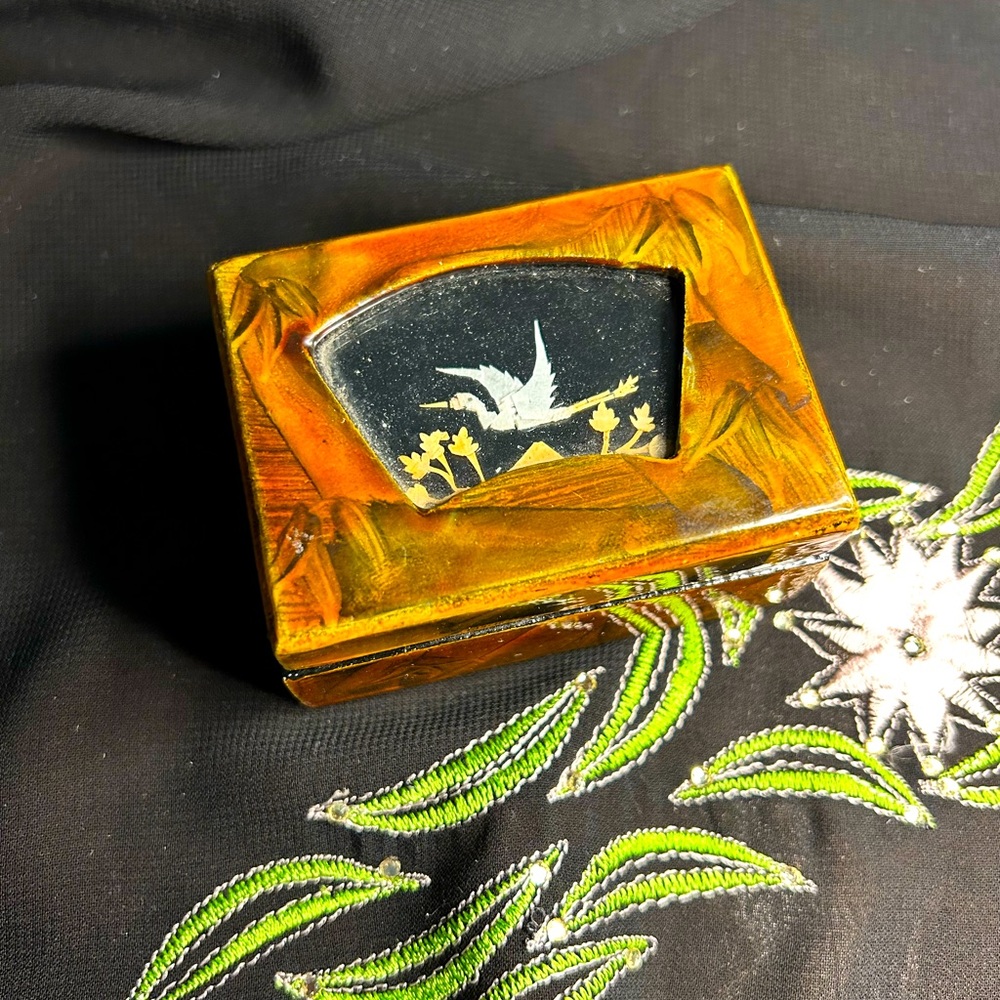 VTG Lacquered and Satin lined Stash or Trinket box. Made in China.